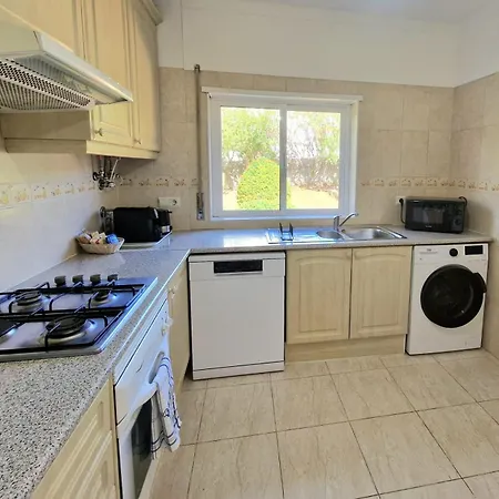 Oasis Park Al Appartement *