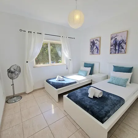 Oasis Park Al * Портиман